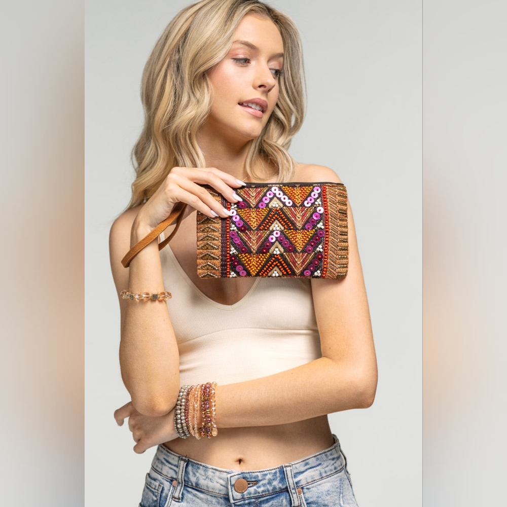 Handmade Hand Beaded & Sequined Wristlet Clutch - Ethnic Inspired Pattern - Picture 4 of 6